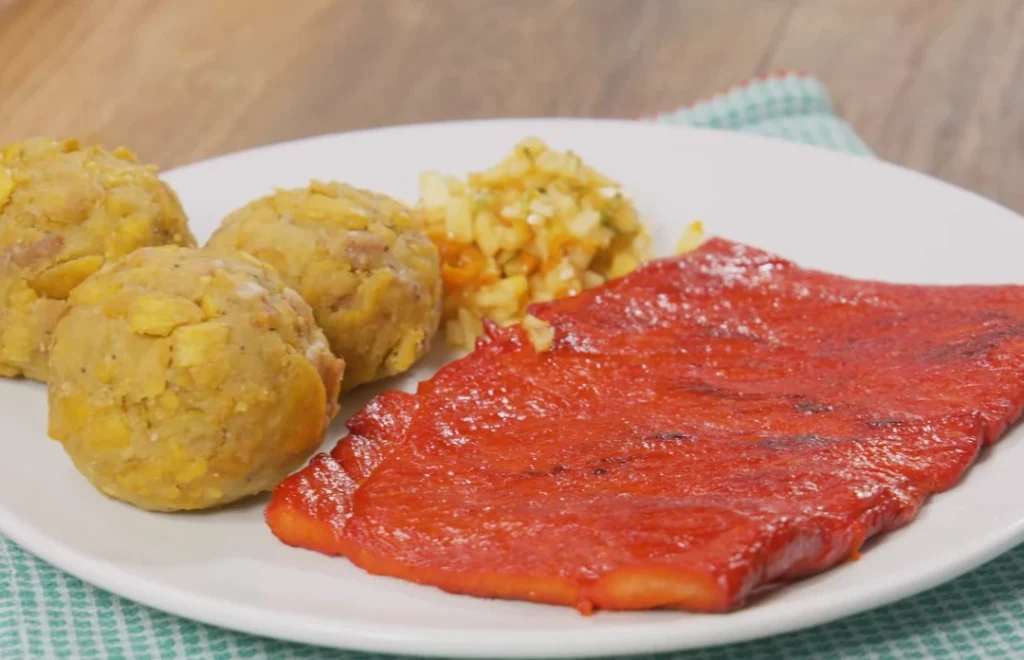 tacacho con cecina